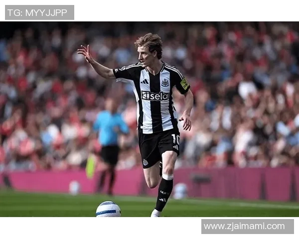 利物浦欲引进意甲金靴球员进行二换一交易洽谈已展开